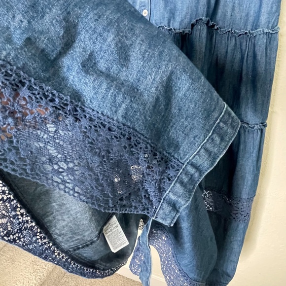 Gap x LoveShackFancy Chambray Tiered Midi Dress Size L Blue Button Down - Picture 4 of 16